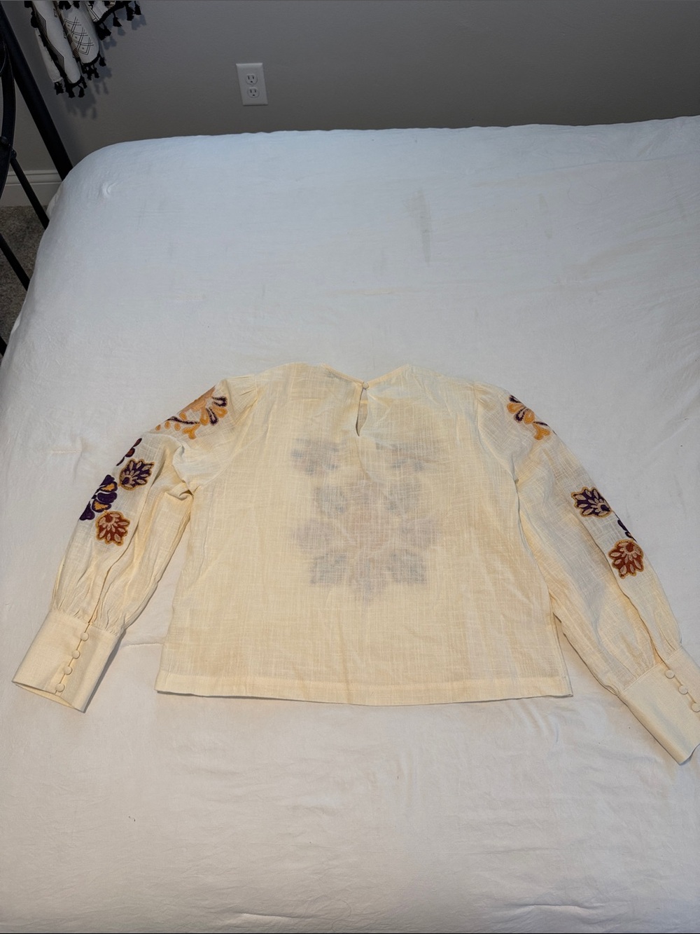 Pinch Embroidered Cream Peasant Blouse with Mustard & Navy Floral Motifs Size L - Picture 6 of 6